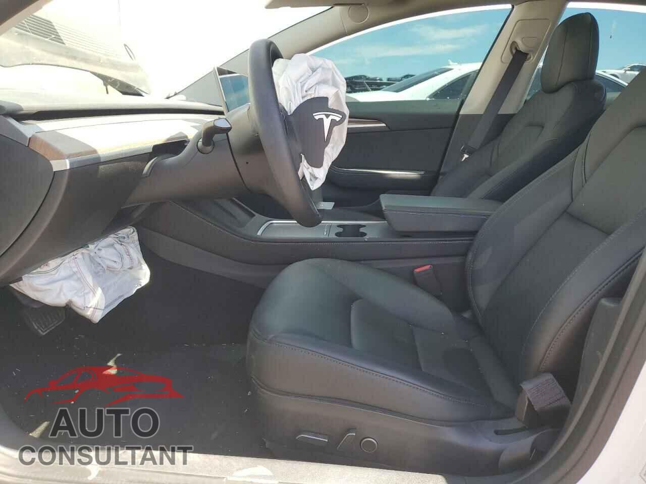 TESLA MODEL 3 2022 - 5YJ3E1EA3NF250038