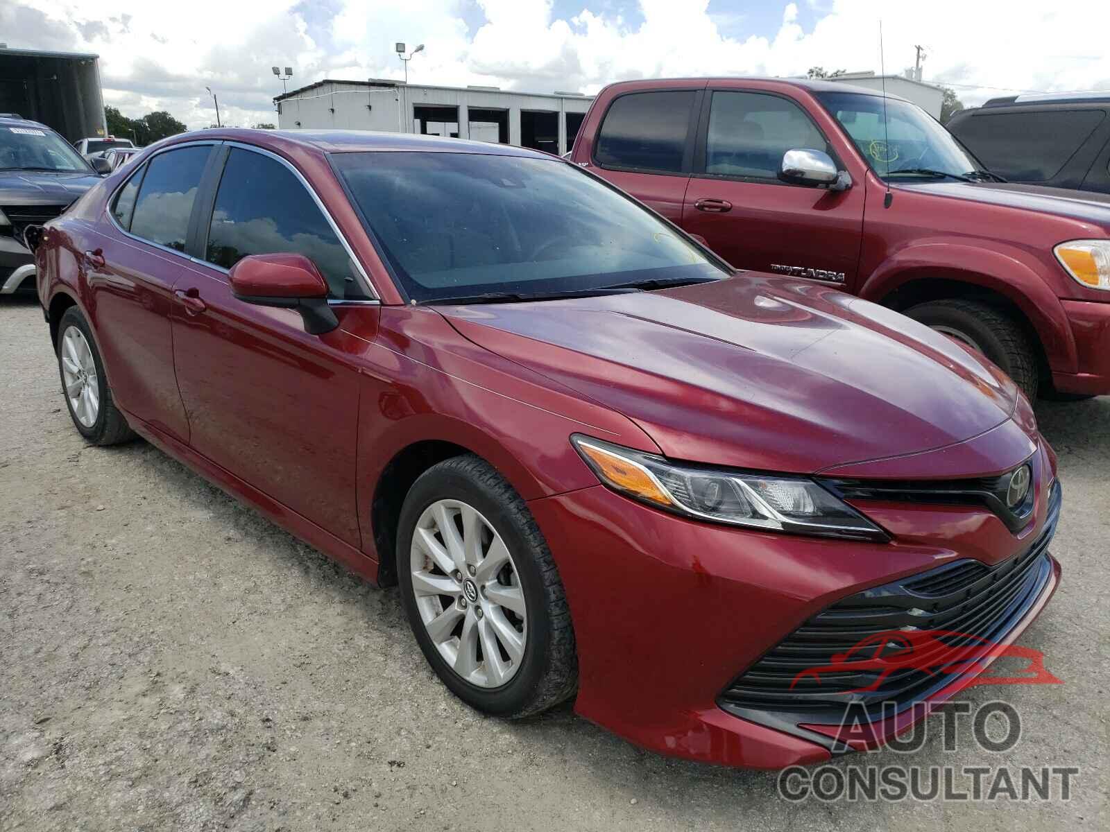 TOYOTA CAMRY 2018 - 4T1B11HK9JU565550