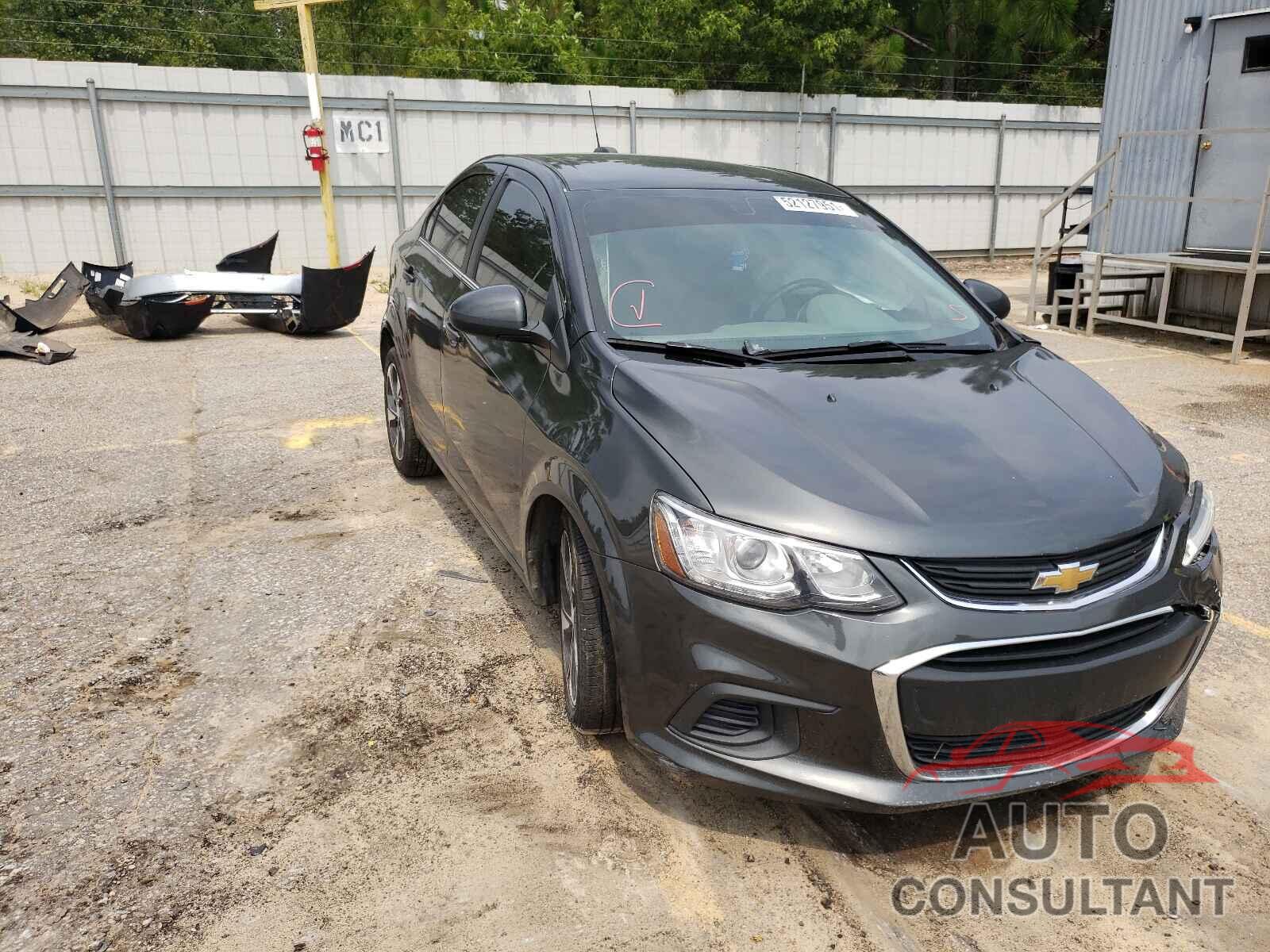 CHEVROLET SONIC 2017 - 1G1JF5SB3H4121715