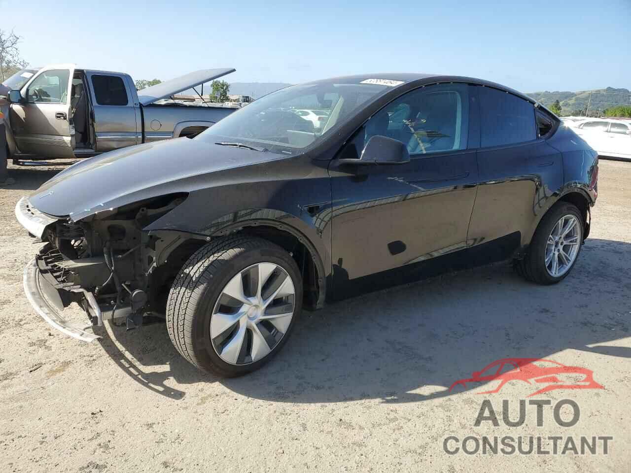 TESLA MODEL Y 2021 - 5YJYGDEEXMF093580