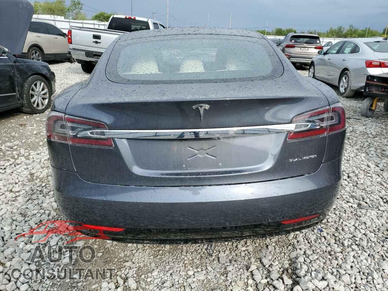 TESLA MODEL S 2020 - 5YJSA1E22LF355070