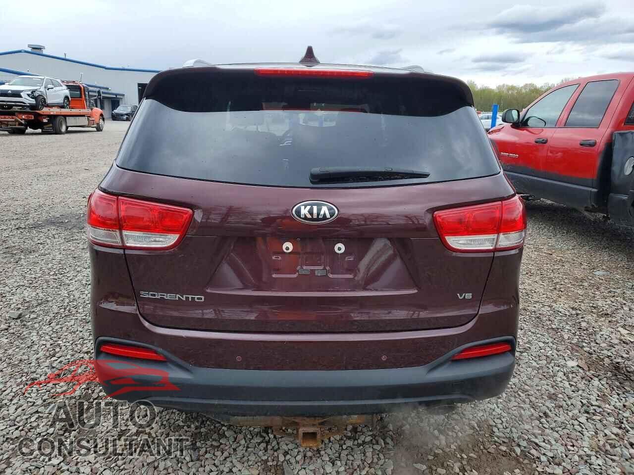 KIA SORENTO 2017 - 5XYPGDA59HG199468