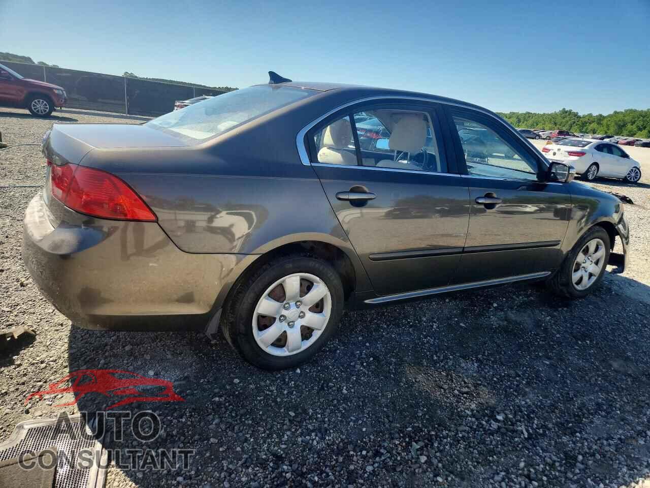 KIA OPTIMA 2010 - KNAGG4A84A5423588
