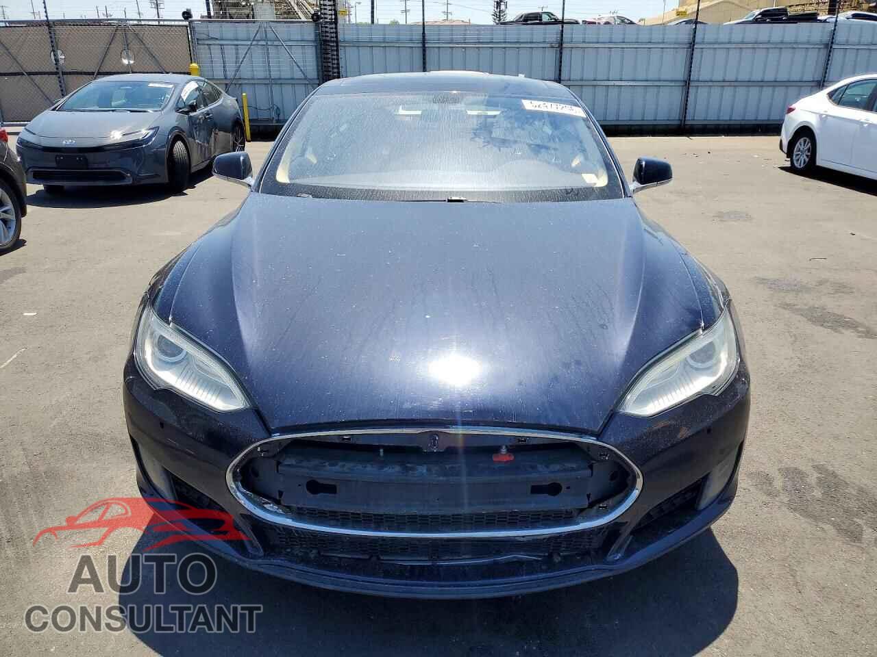 TESLA MODEL S 2013 - 5YJSA1AG9DFP04681