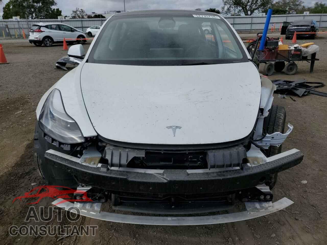 TESLA MODEL 3 2022 - 5YJ3E1EA5NF172684