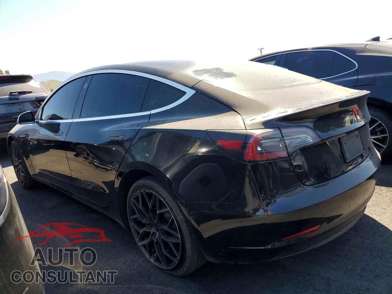 TESLA MODEL 3 2019 - 5YJ3E1EB4KF211995