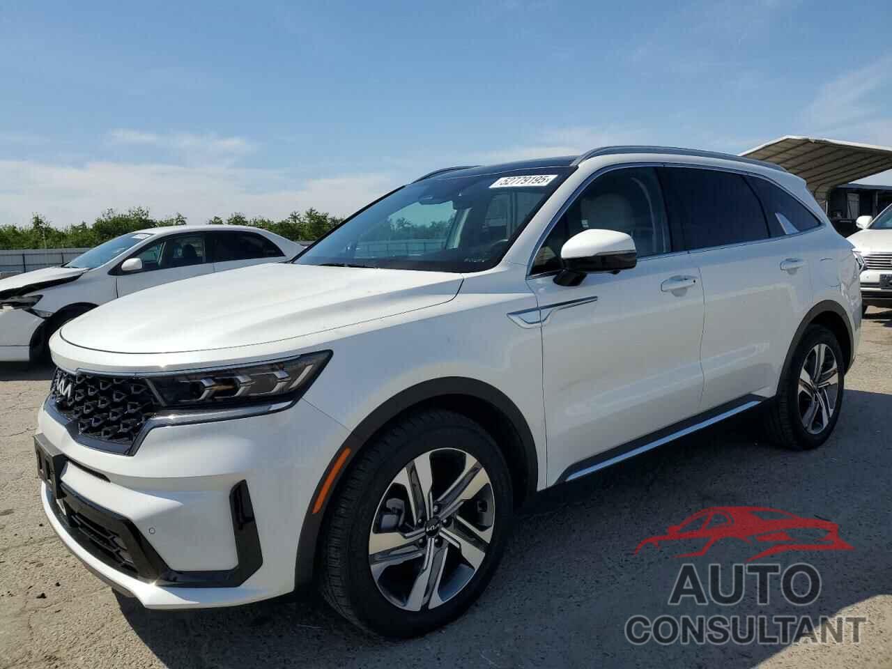 KIA SORENTO 2023 - KNDRMDLH7P5186833