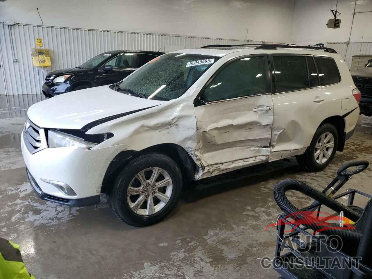 TOYOTA HIGHLANDER 2013 - 5TDBK3EH5DS215668