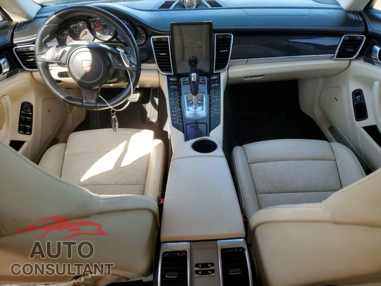 PORSCHE PANAMERA 2013 - WP0AA2A75DL018457