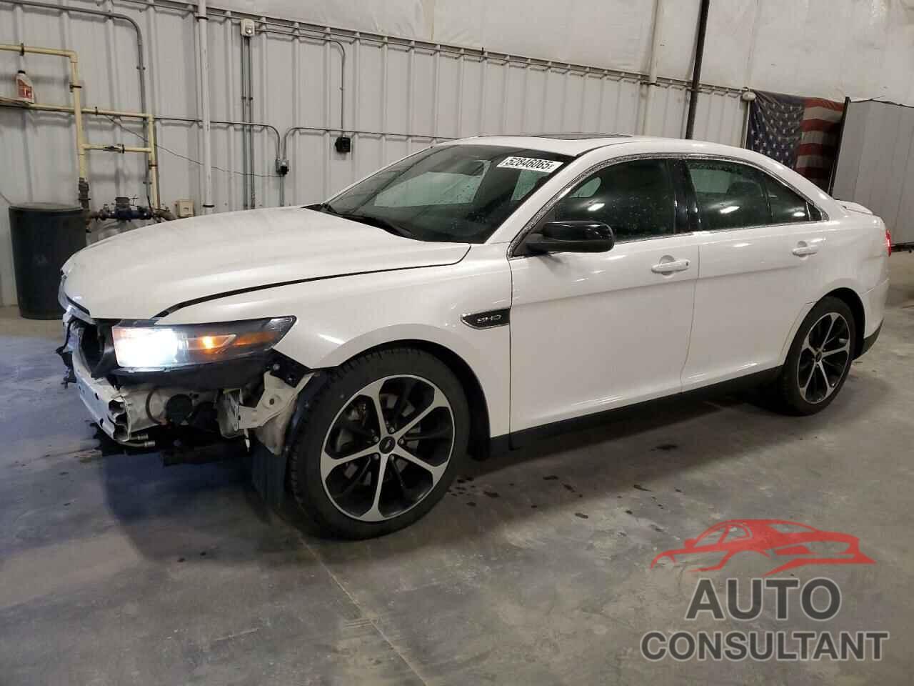 FORD TAURUS 2015 - 1FAHP2KT1FG157026