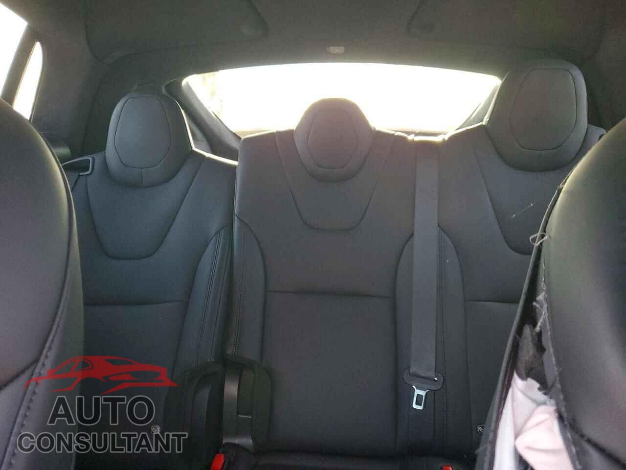 TESLA MODEL X 2024 - 7SAXCAE59RF442017