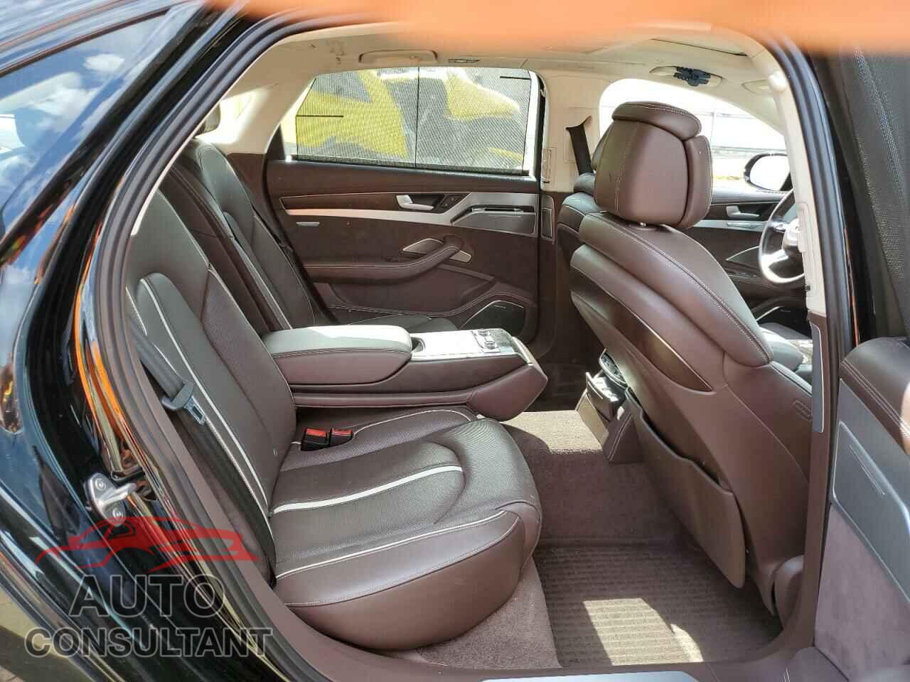 AUDI A8 2017 - WAU43AFD1HN004465