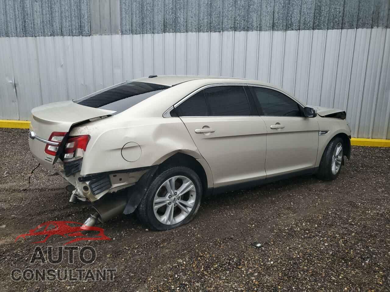 FORD TAURUS 2017 - 1FAHP2E80HG139921