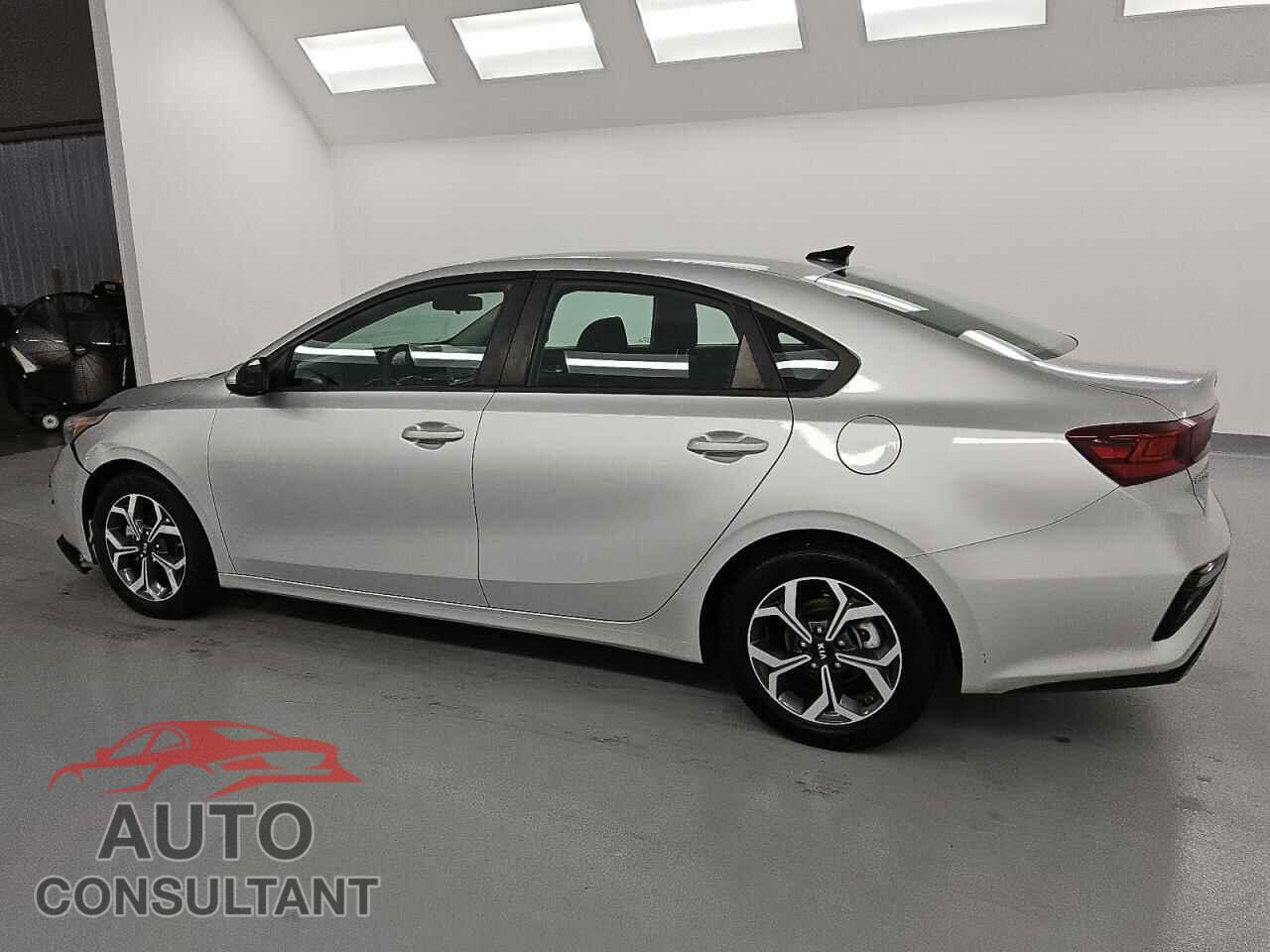 KIA FORTE 2019 - 3KPF24AD3KE041021