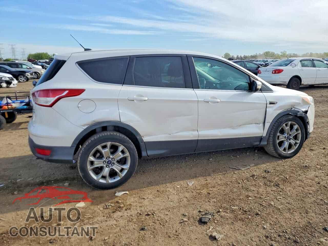 FORD ESCAPE 2013 - 1FMCU9HX8DUC22576