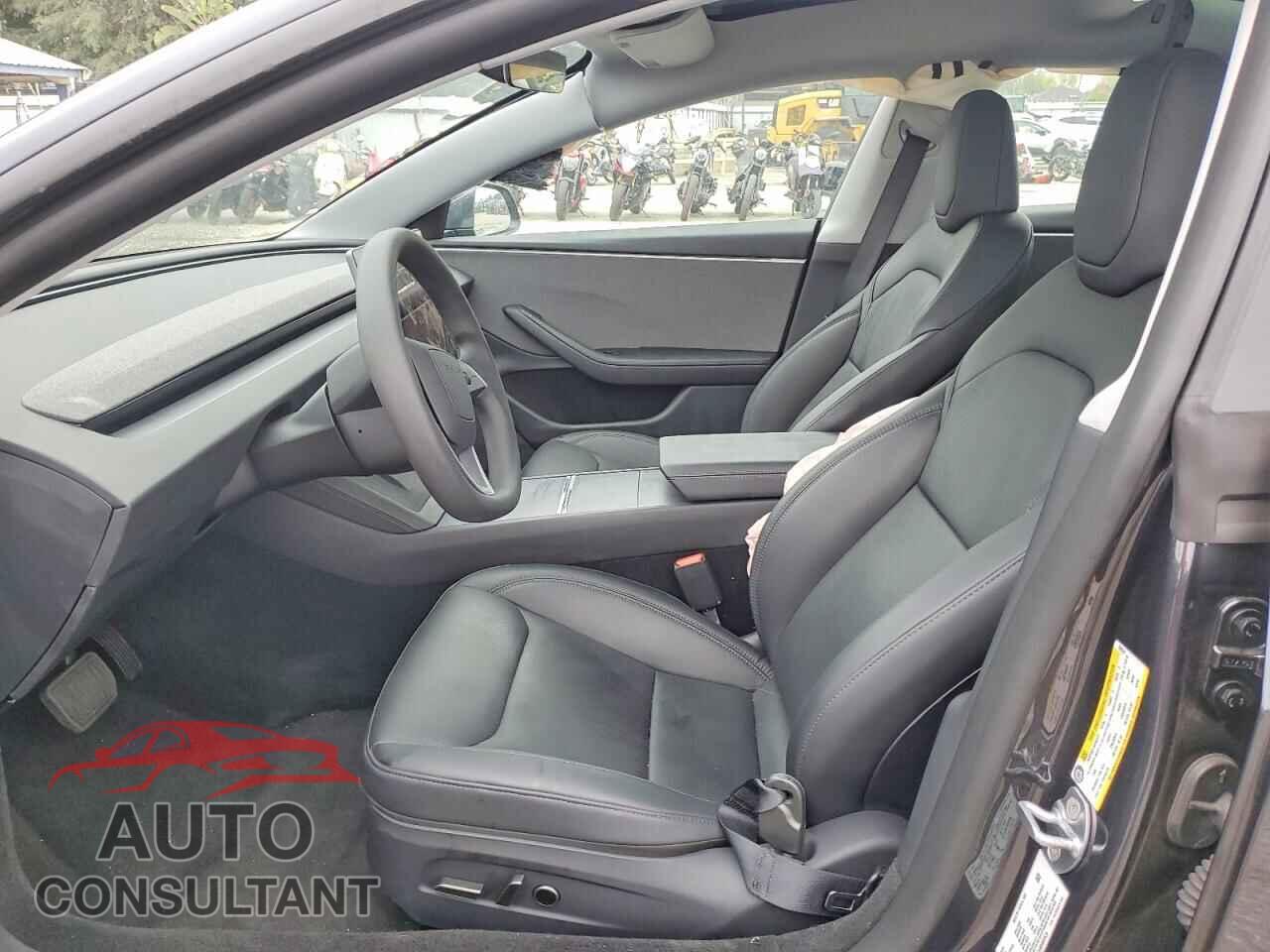 TESLA MODEL 3 2025 - 5YJ3E1EA9SF080635
