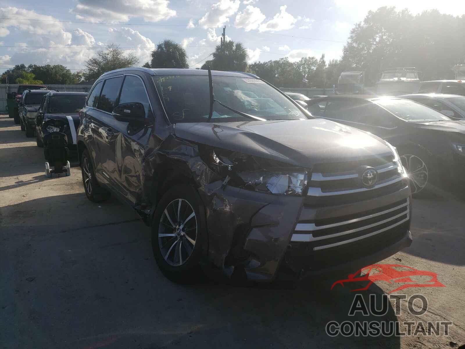 TOYOTA HIGHLANDER 2018 - 5TDKZRFH9JS264428