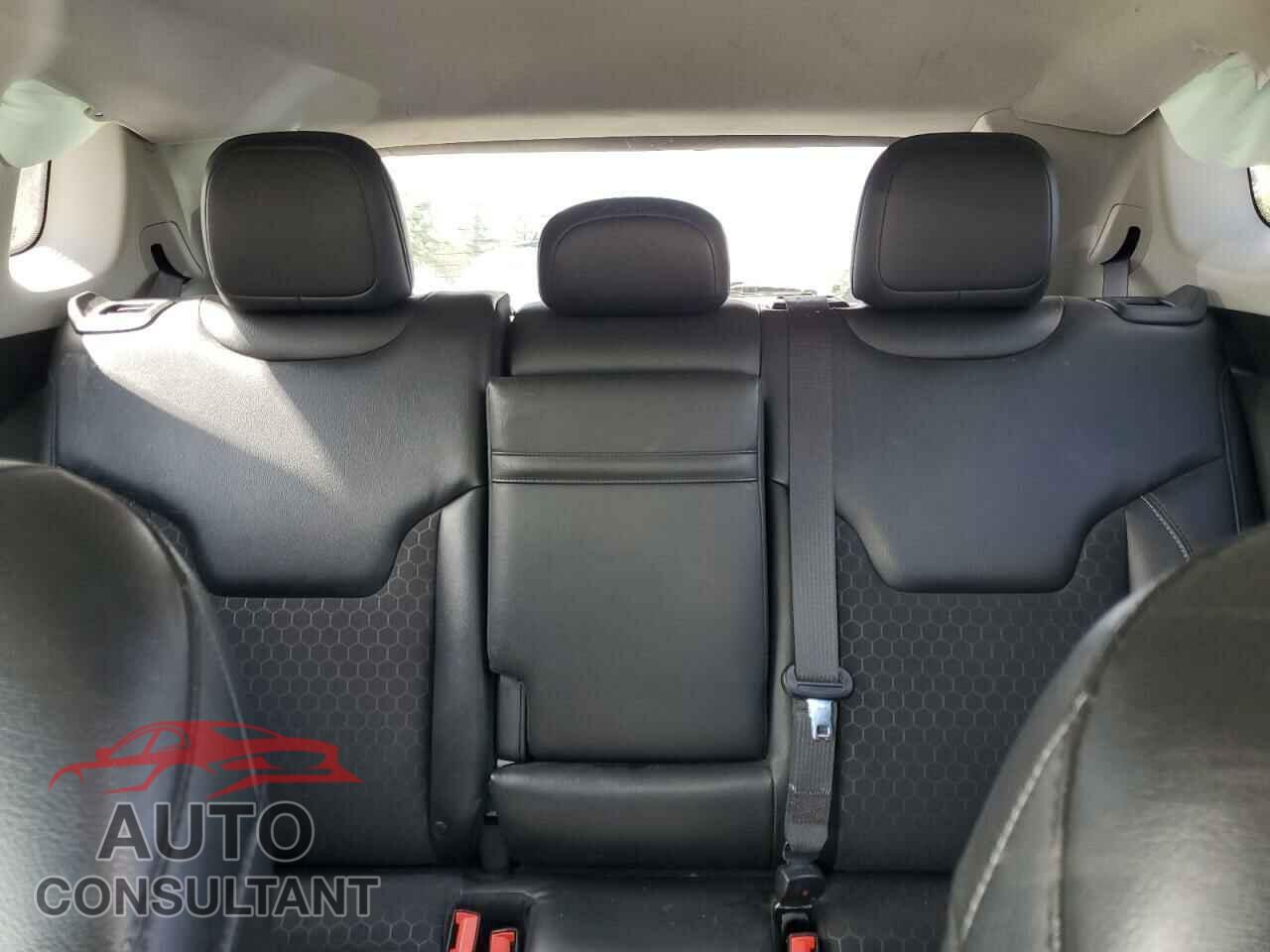 JEEP COMPASS 2019 - 3C4NJDBB5KT593286
