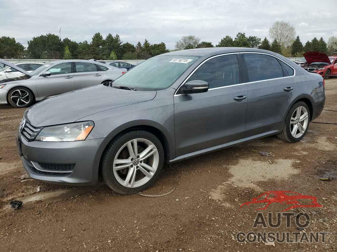 VOLKSWAGEN PASSAT 2013 - 1VWBH7A38DC134789