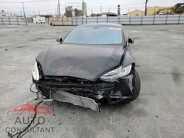 TESLA MODEL S 2013 - 5YJSA1DG4DFP03742