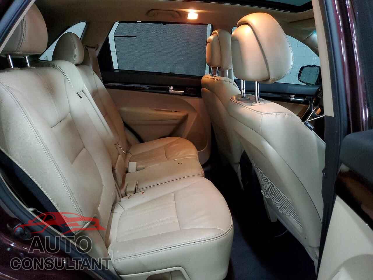KIA SORENTO 2014 - 5XYKUDA79EG541968