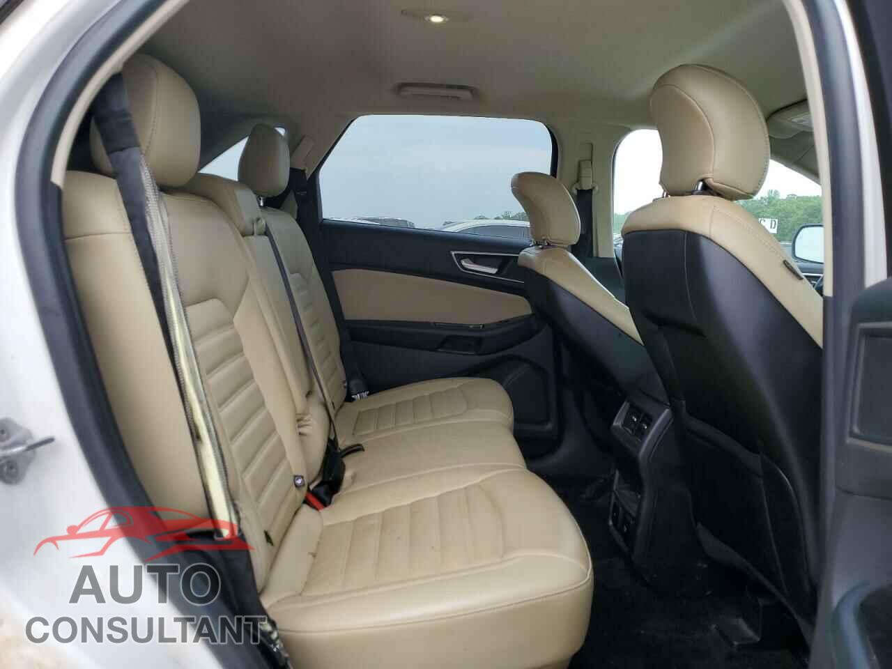 FORD EDGE 2015 - 2FMPK3J81FBC28851