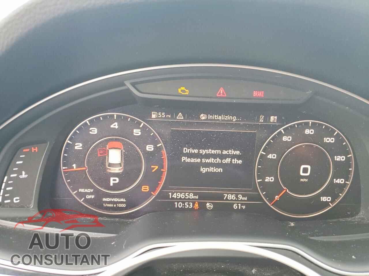 AUDI Q7 2018 - WA1VAAF71JD019111