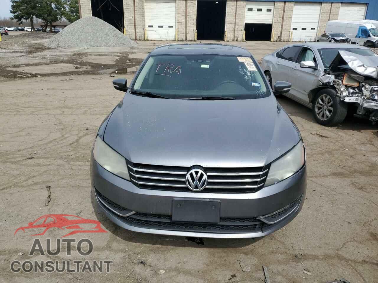 VOLKSWAGEN PASSAT 2014 - 1VWBN7A36EC001541