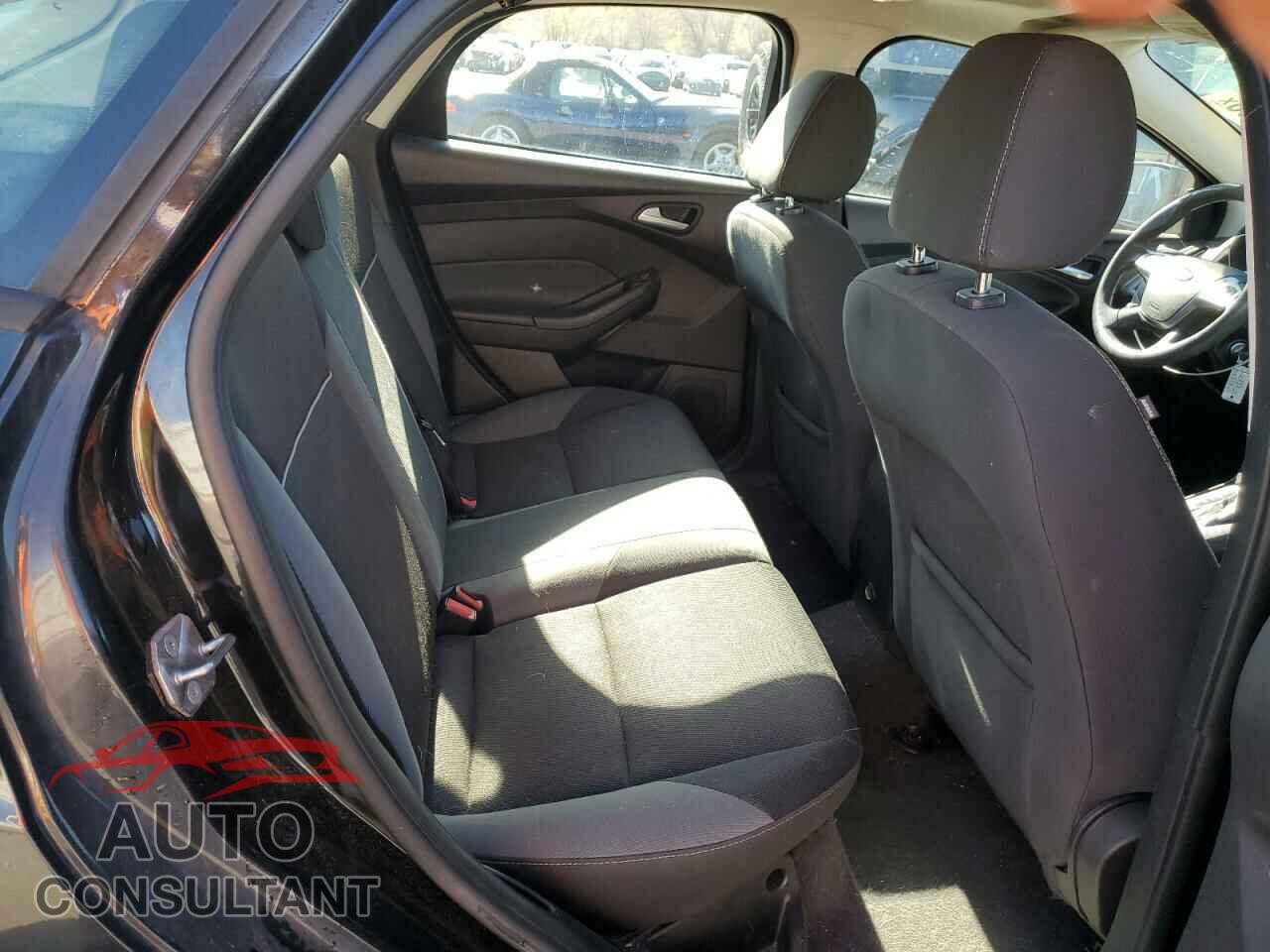 FORD FOCUS 2014 - 1FADP3K29EL312603