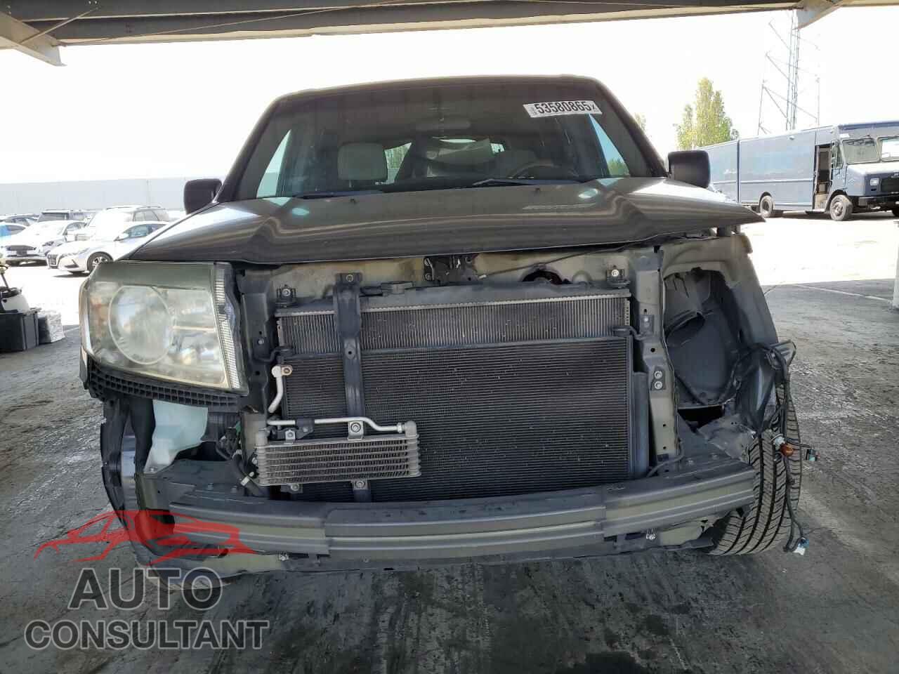 HONDA PILOT 2011 - 5FNYF4H28BB028759