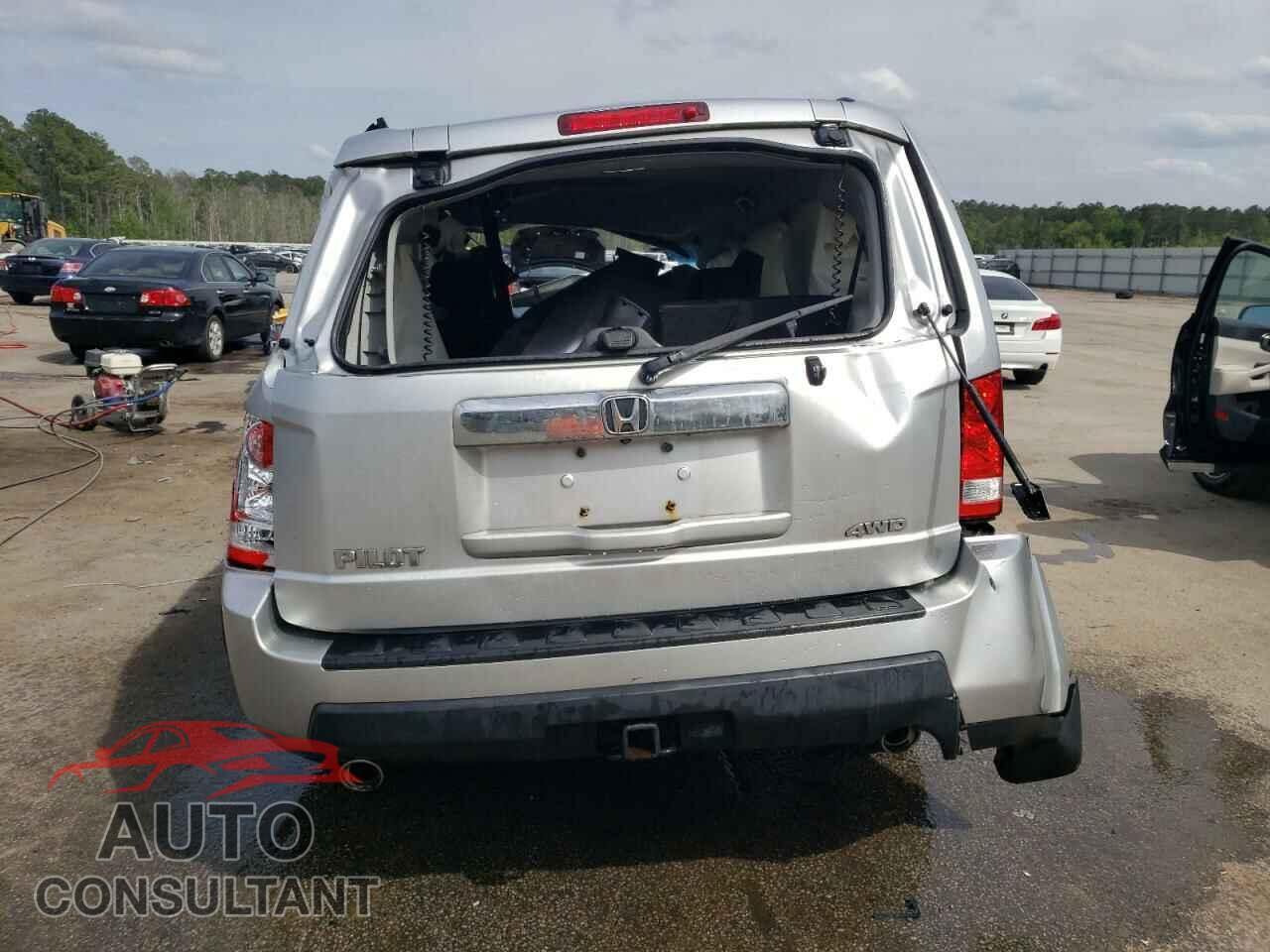HONDA PILOT 2011 - 5FNYF4H75BB005273