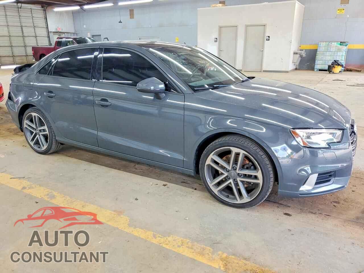 AUDI A3 2017 - WAUAUGFF7H1046277