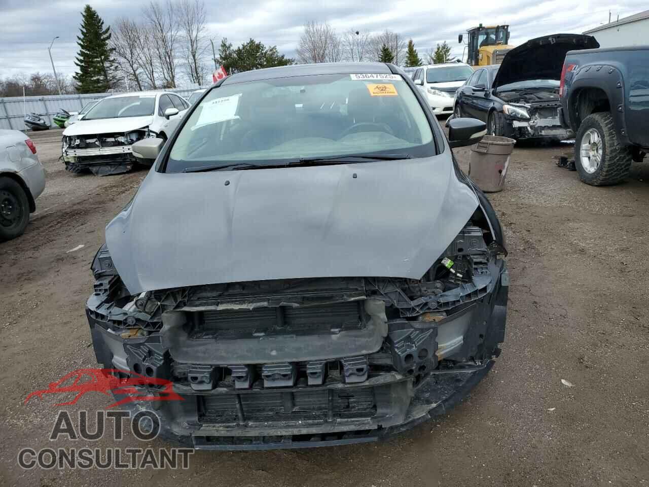 FORD FOCUS 2015 - 1FADP3F21FL361984