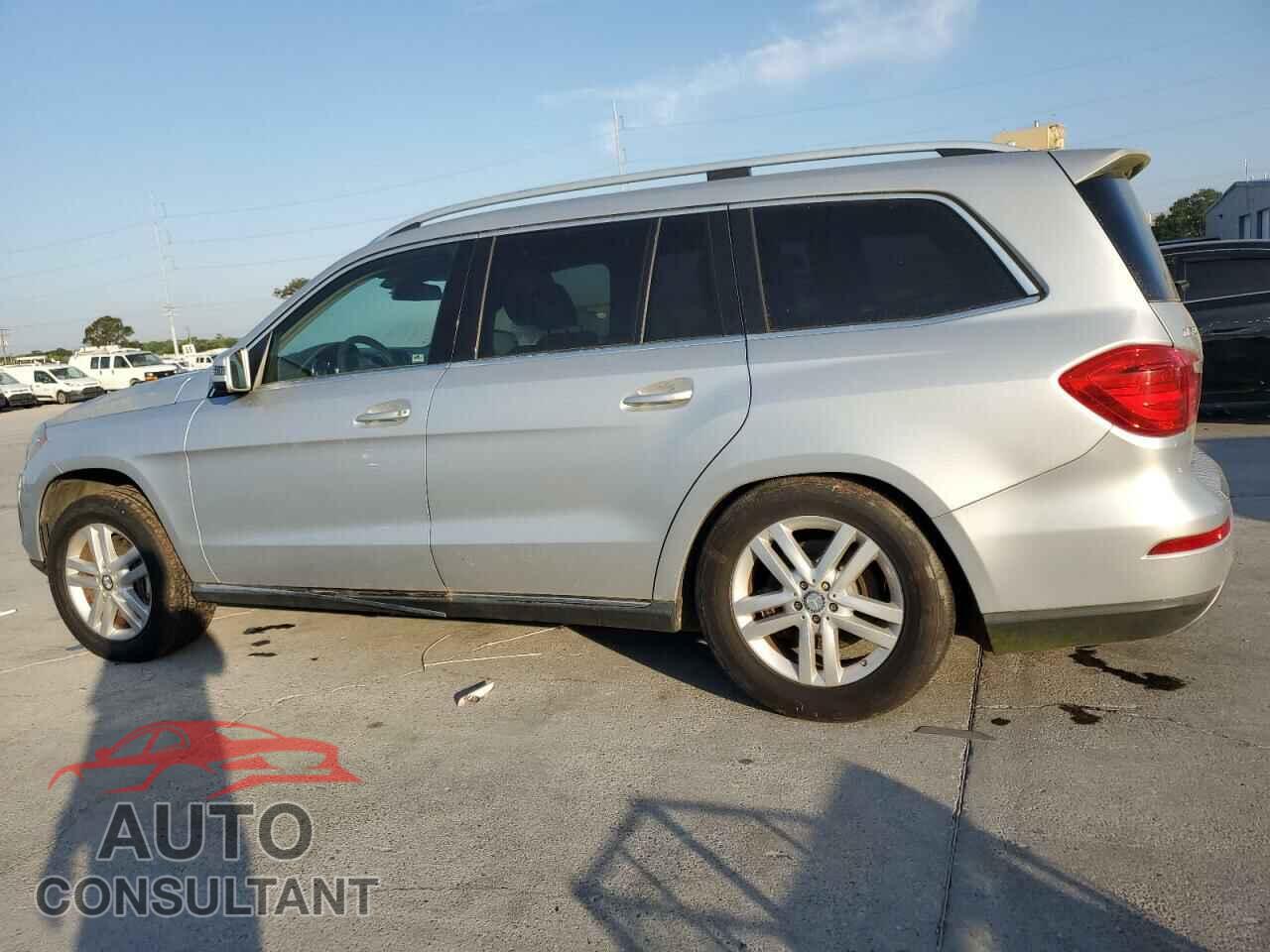 MERCEDES-BENZ GL-CLASS 2013 - 4JGDF7CE9DA161099