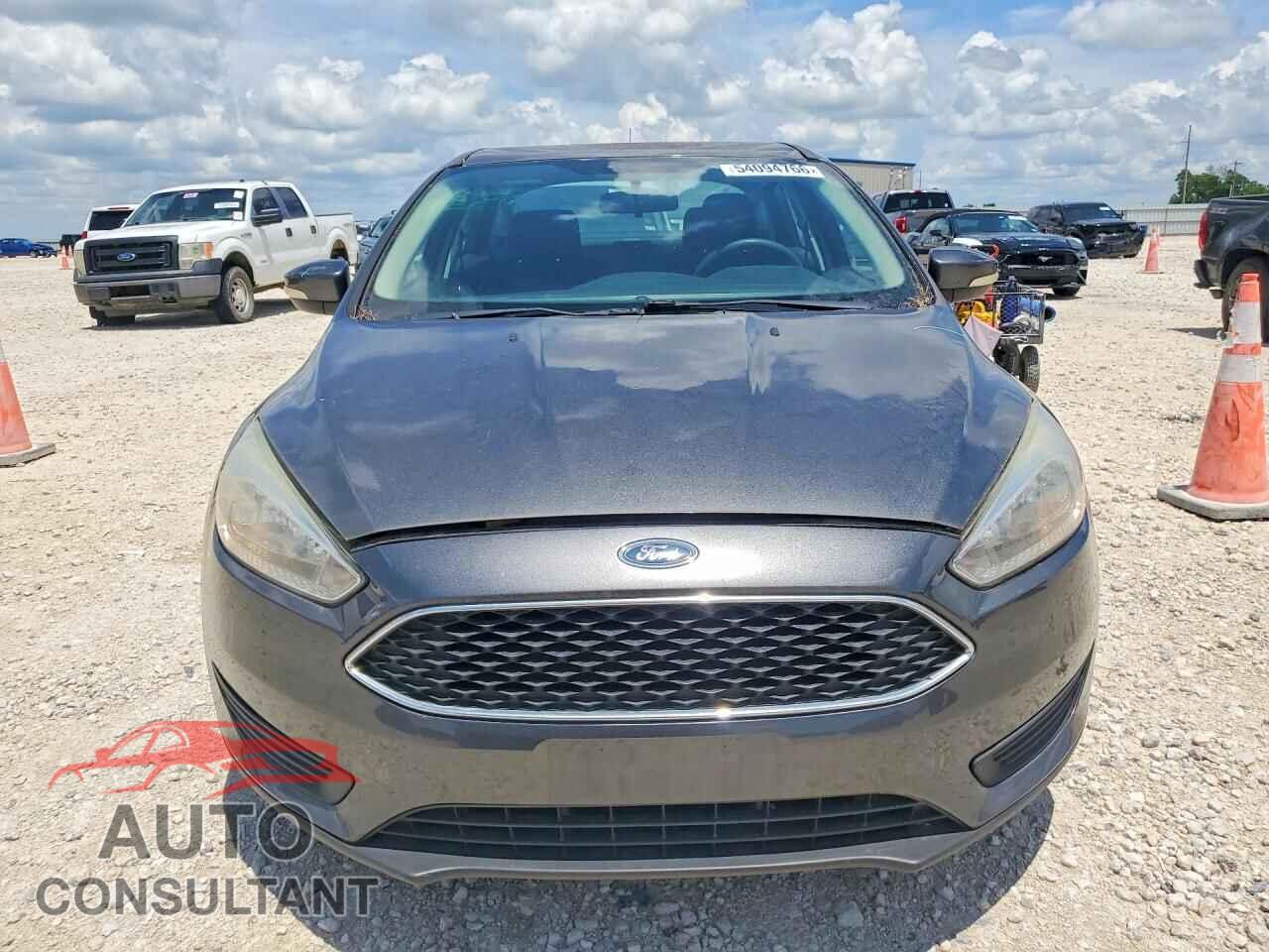 FORD FOCUS 2016 - 1FADP3F2XGL359331