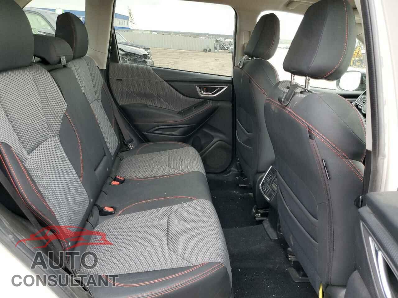 SUBARU FORESTER 2019 - JF2SKAPC8KH512880