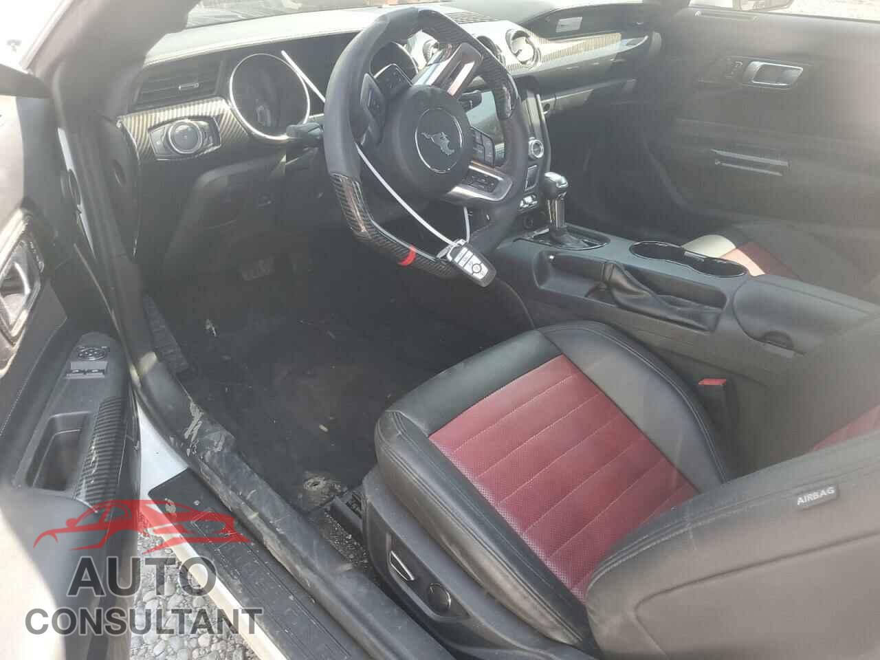 FORD MUSTANG 2019 - 1FA6P8CF1K5188978