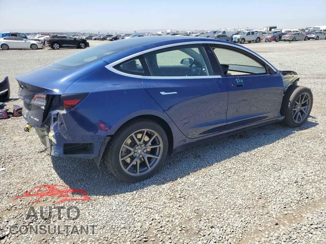 TESLA MODEL 3 2018 - 5YJ3E1EB8JF090094