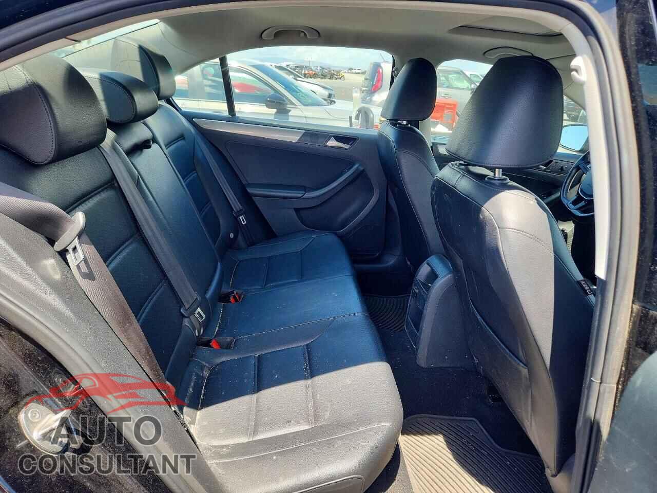 VOLKSWAGEN JETTA 2017 - 3VWDB7AJ9HM204524