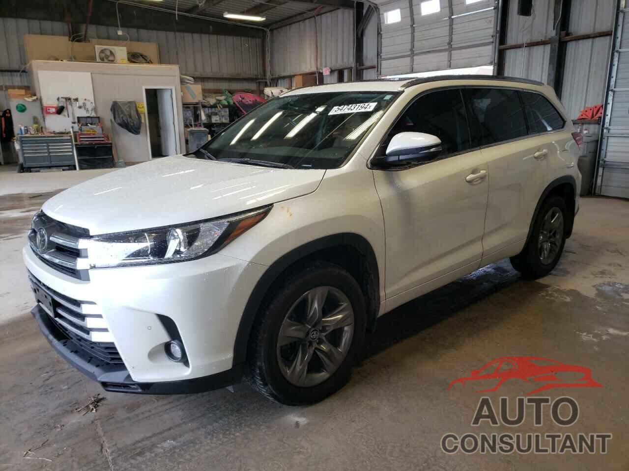 TOYOTA HIGHLANDER 2019 - 5TDDZRFH8KS952947