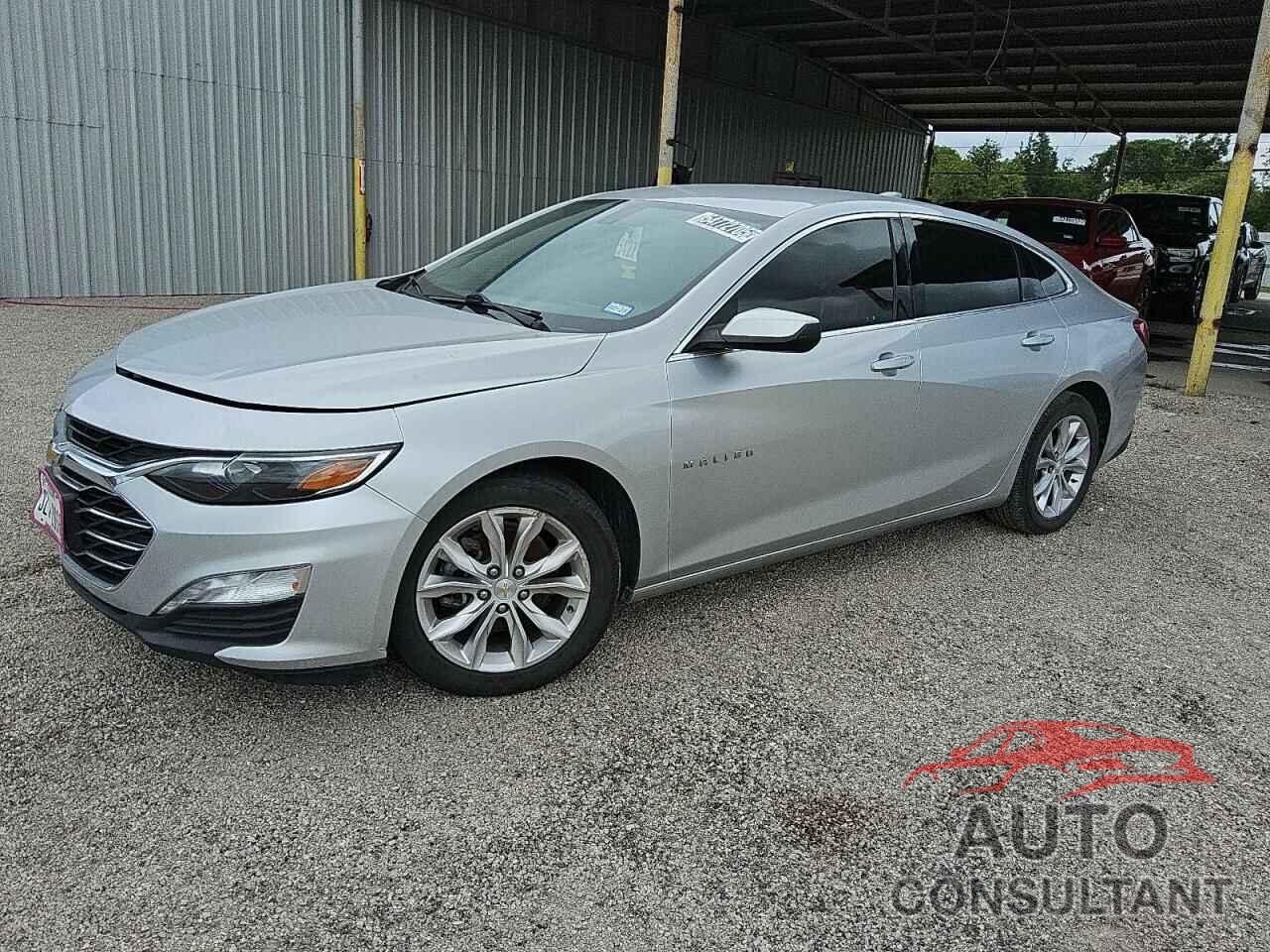 CHEVROLET MALIBU 2020 - 1G1ZD5ST8LF038179