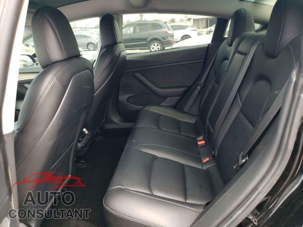TESLA MODEL 3 2021 - 5YJ3E1EAXMF026621
