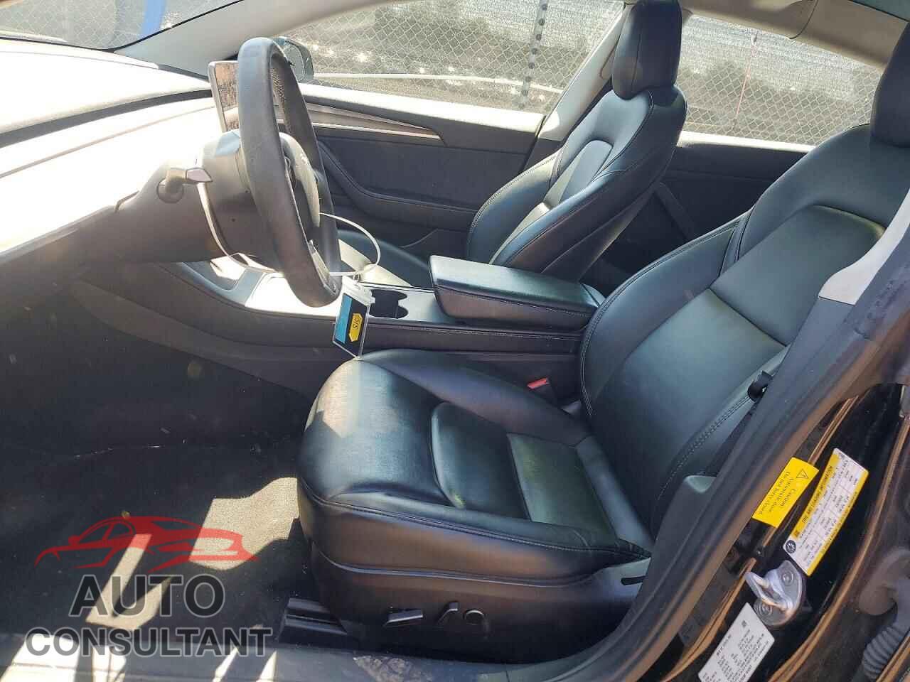 TESLA MODEL 3 2022 - 5YJ3E1EB5NF191003