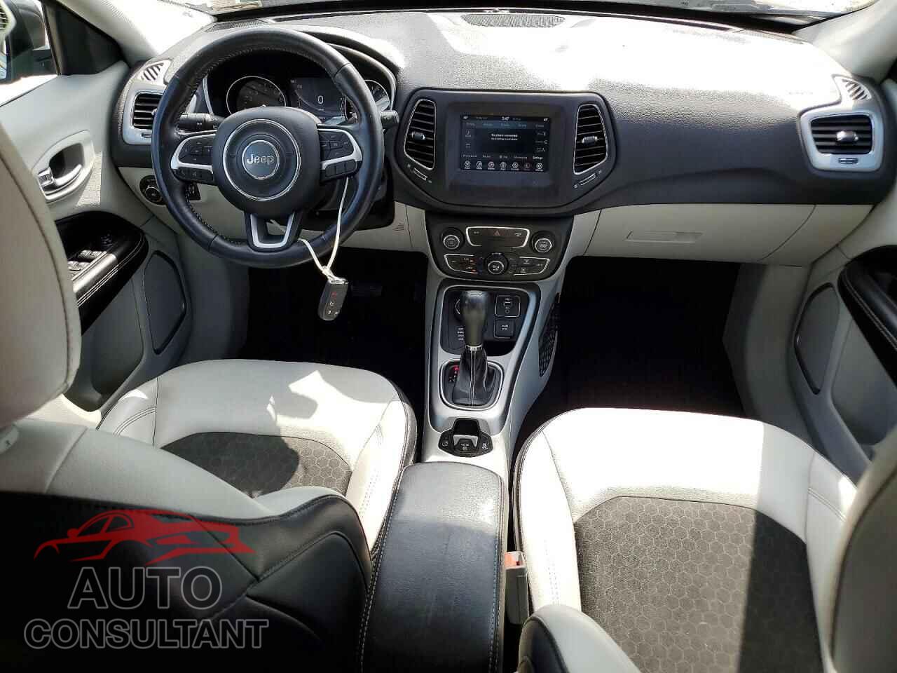 JEEP COMPASS 2019 - 3C4NJDBB2KT654111
