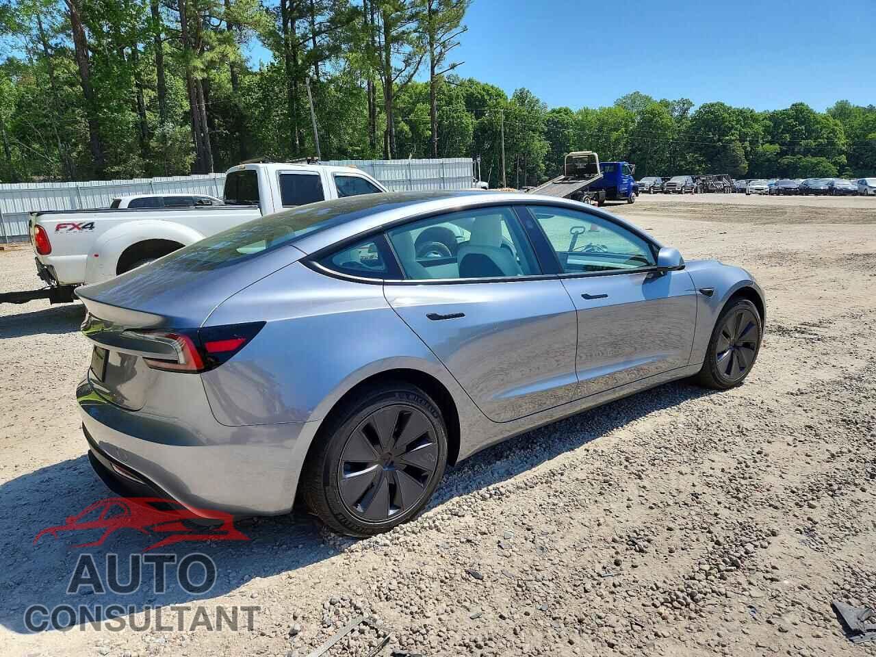 TESLA MODEL 3 2026 - 5YJ3E1EAXTF170944