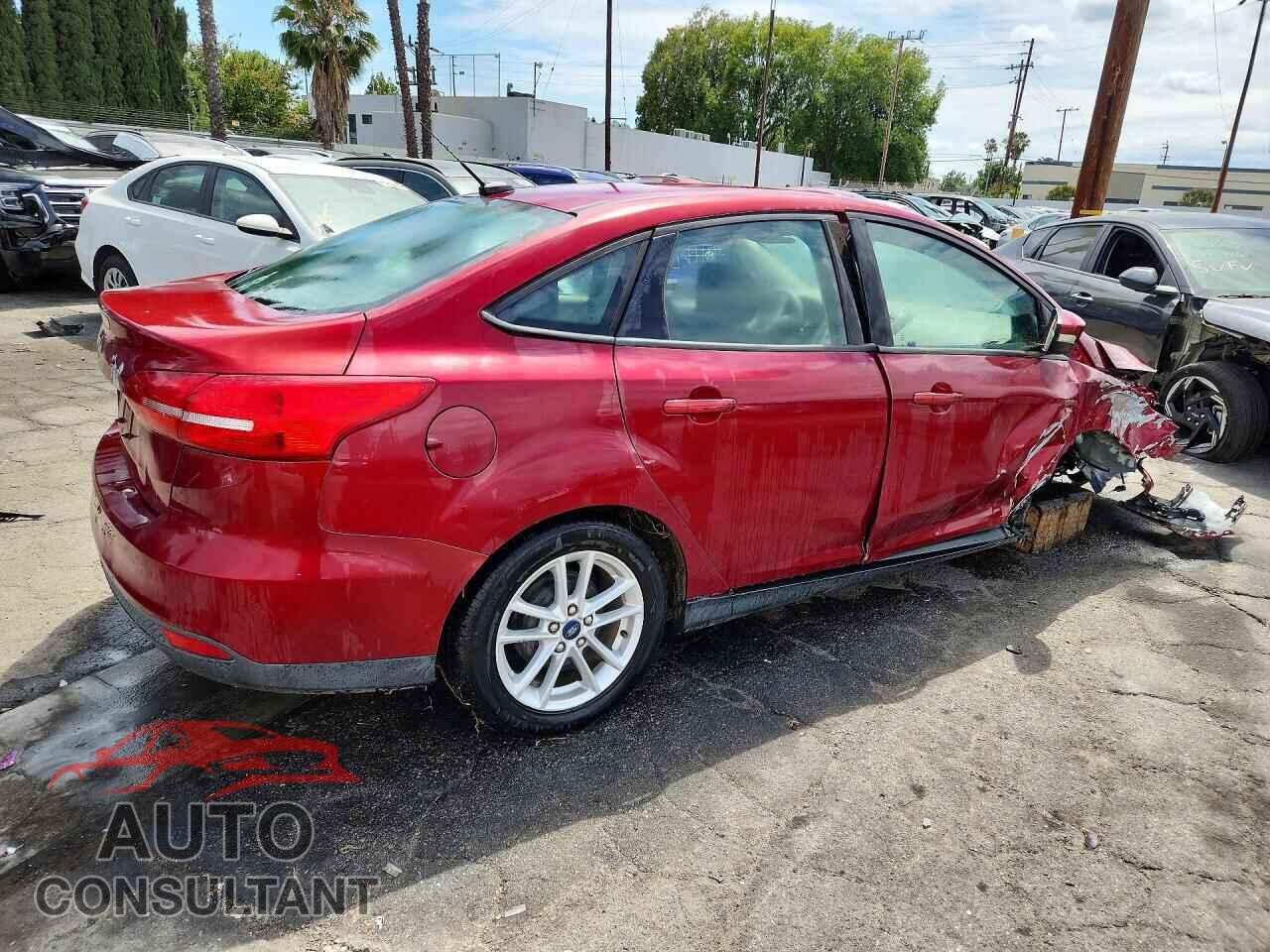 FORD FOCUS 2015 - 1FADP3F29FL269473