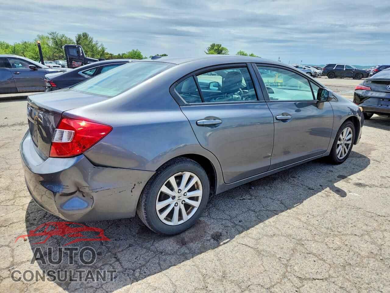 HONDA CIVIC 2012 - 2HGFB2F96CH528682