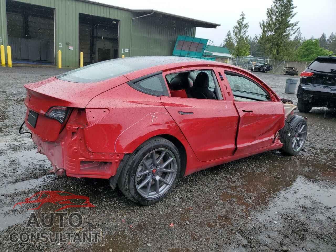 TESLA MODEL 3 2021 - 5YJ3E1EB5MF998538