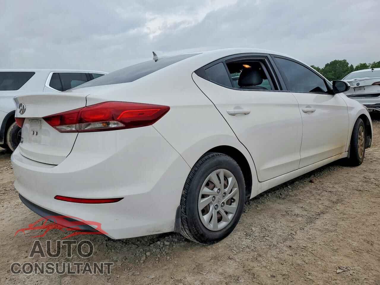 HYUNDAI ELANTRA 2017 - 5NPD74LF2HH109692