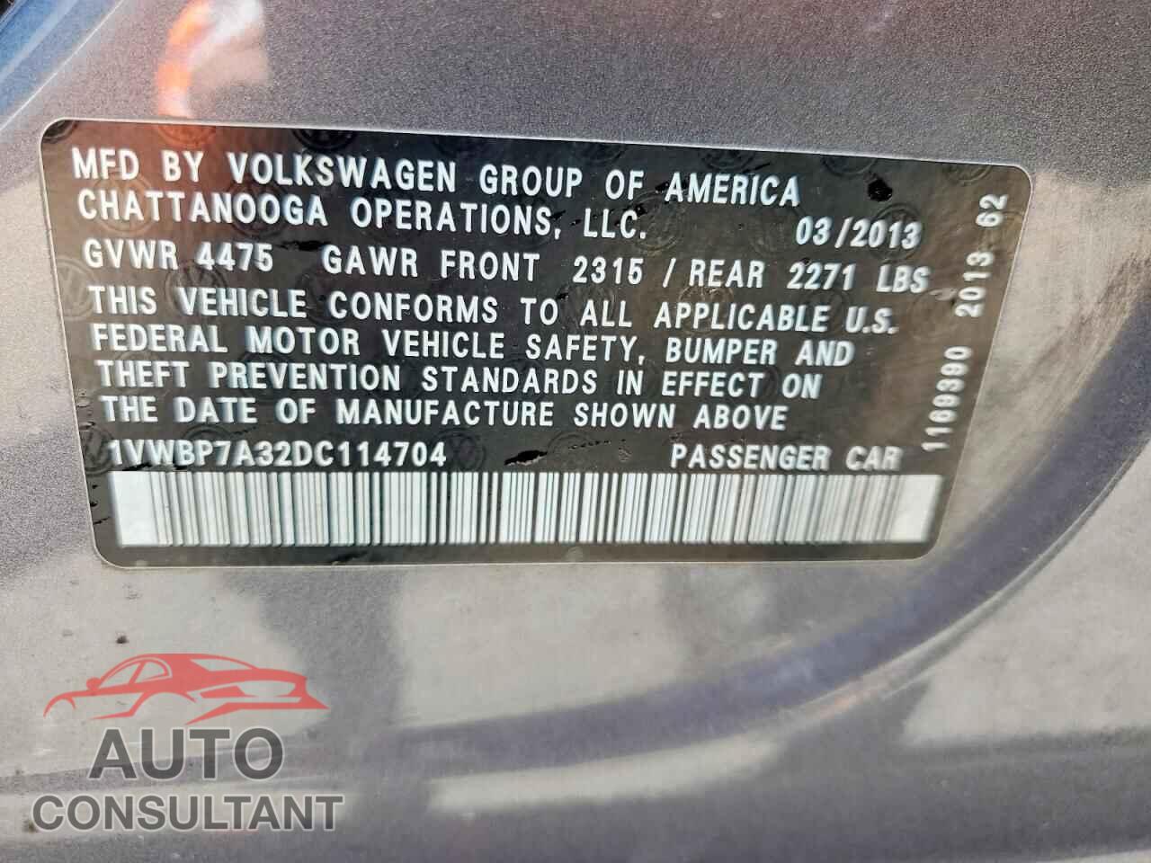 VOLKSWAGEN PASSAT 2013 - 1VWBP7A32DC114704